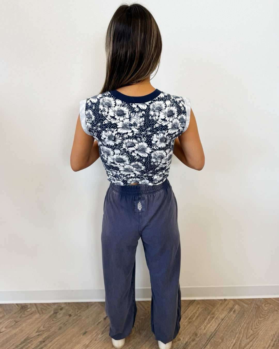Sadie Printed Crossover SetActivewear