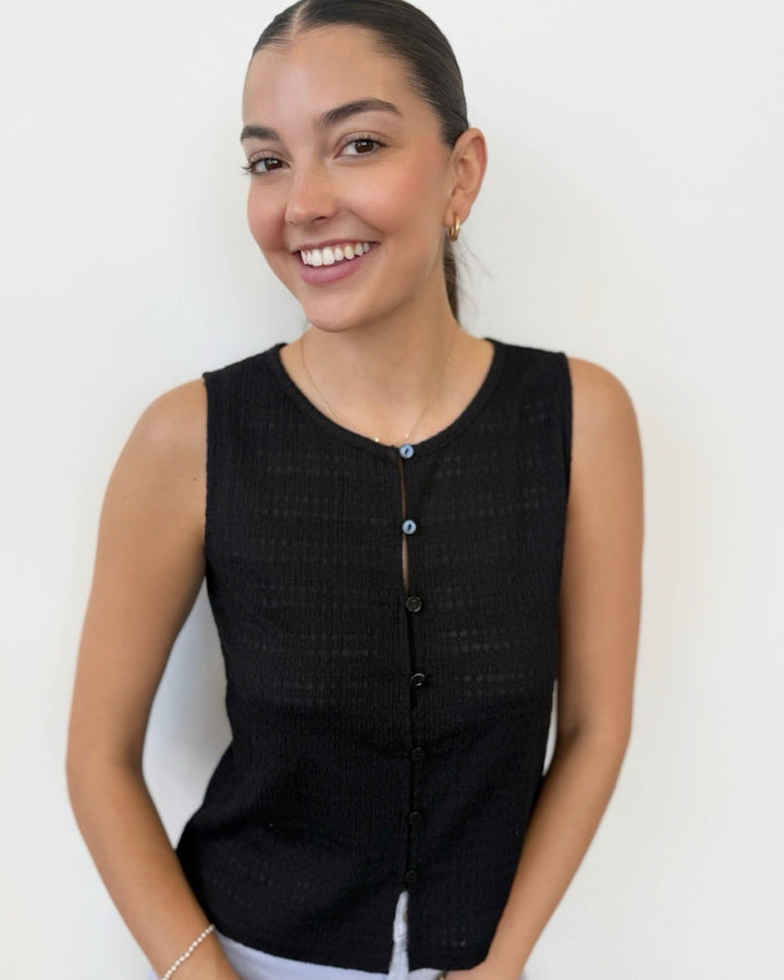 Sanctuary Textured Vacation Shellsleeveless top