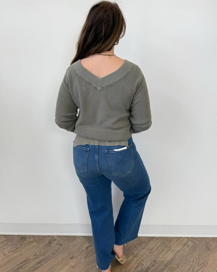 Sawyer Long Sleeve V - Neck Sweaterlong sleeve knit