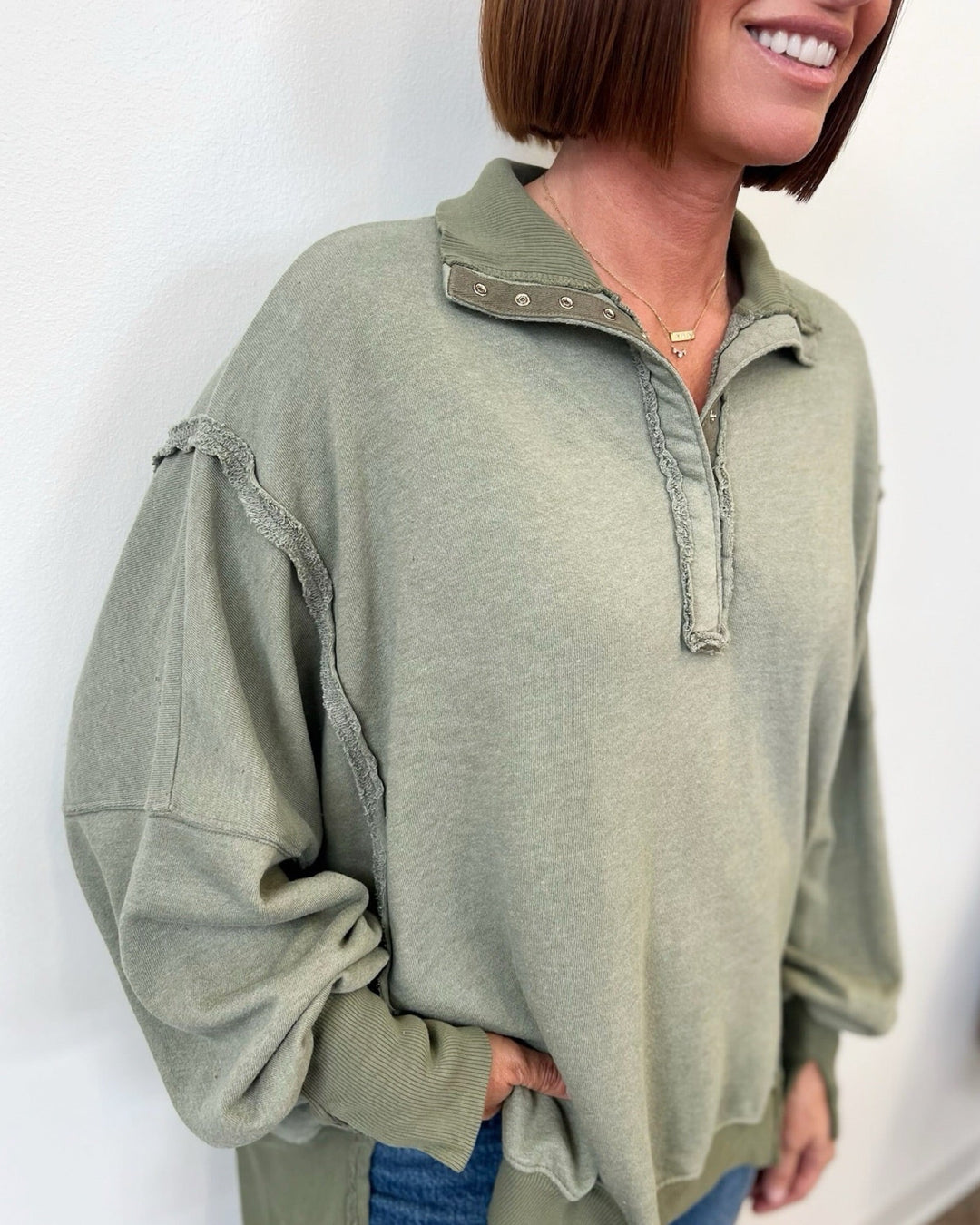 Shiloh Oversized Henley Pulloverpullover