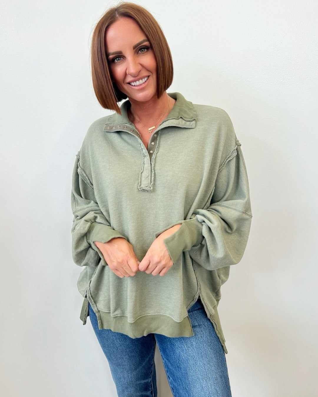 Shiloh Oversized Henley Pulloverpullover