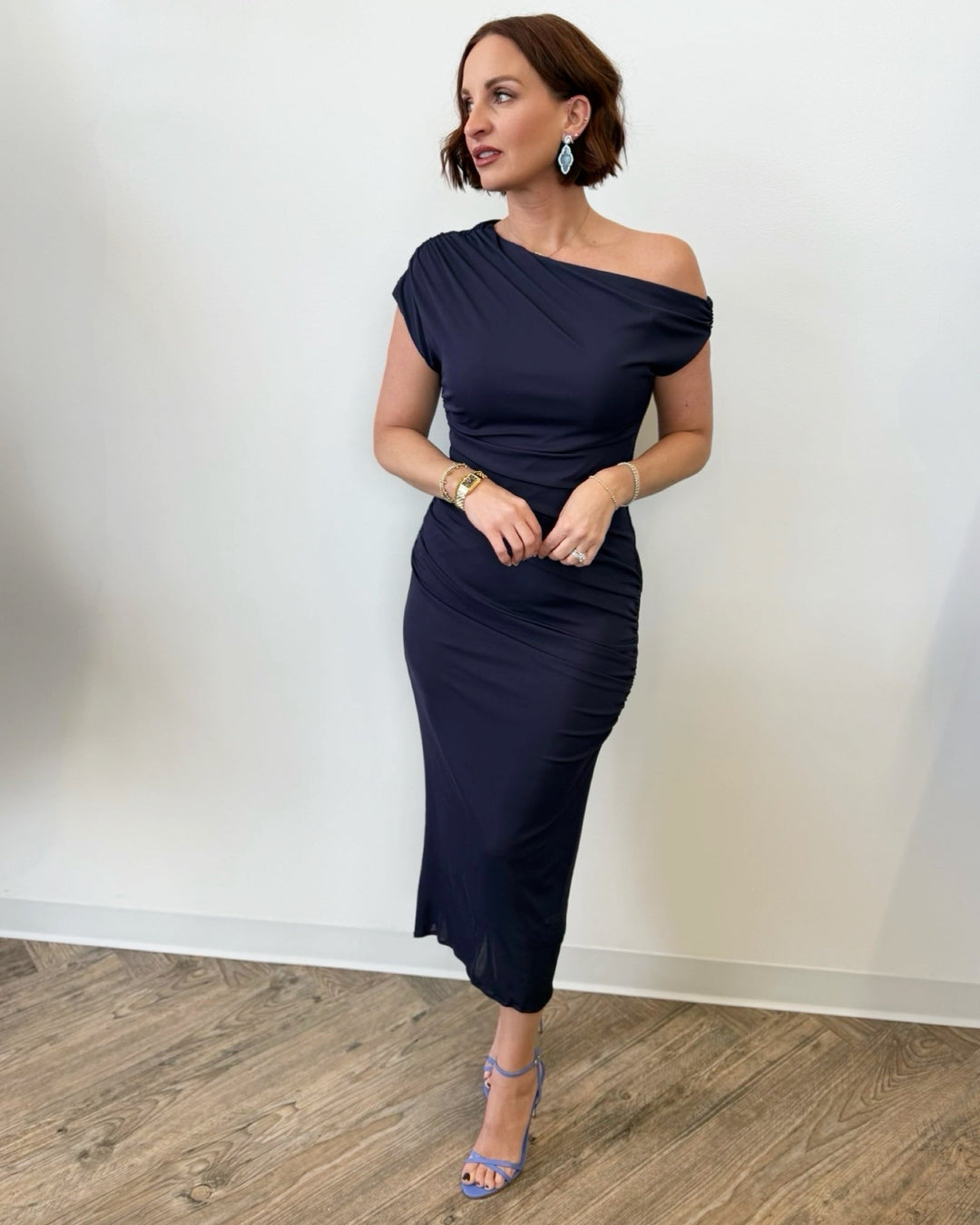 Steve Madden Gracelyn Ruched One - Shoulder Midi Dressmidi dress