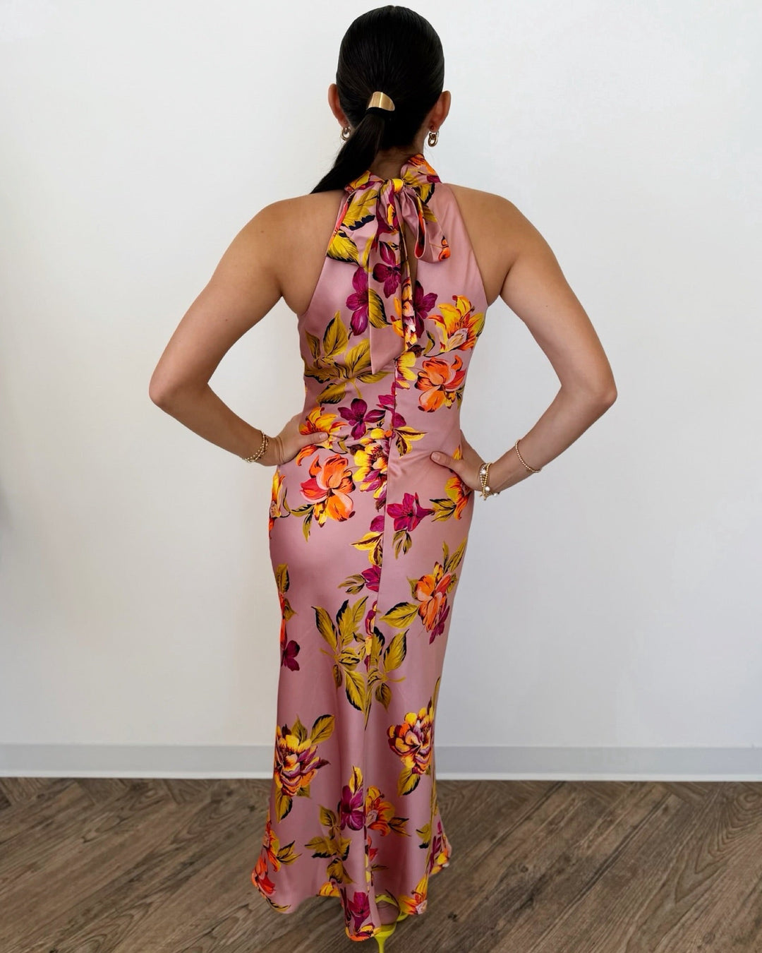 Steve Madden Lara Maxi Dress in Tropical Floral Printmaxi dress
