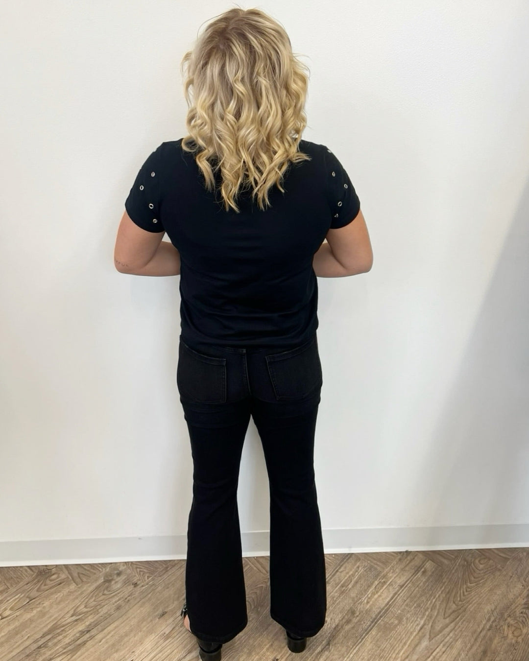 Thalia Finished Hem Flare JeansLM4733EX