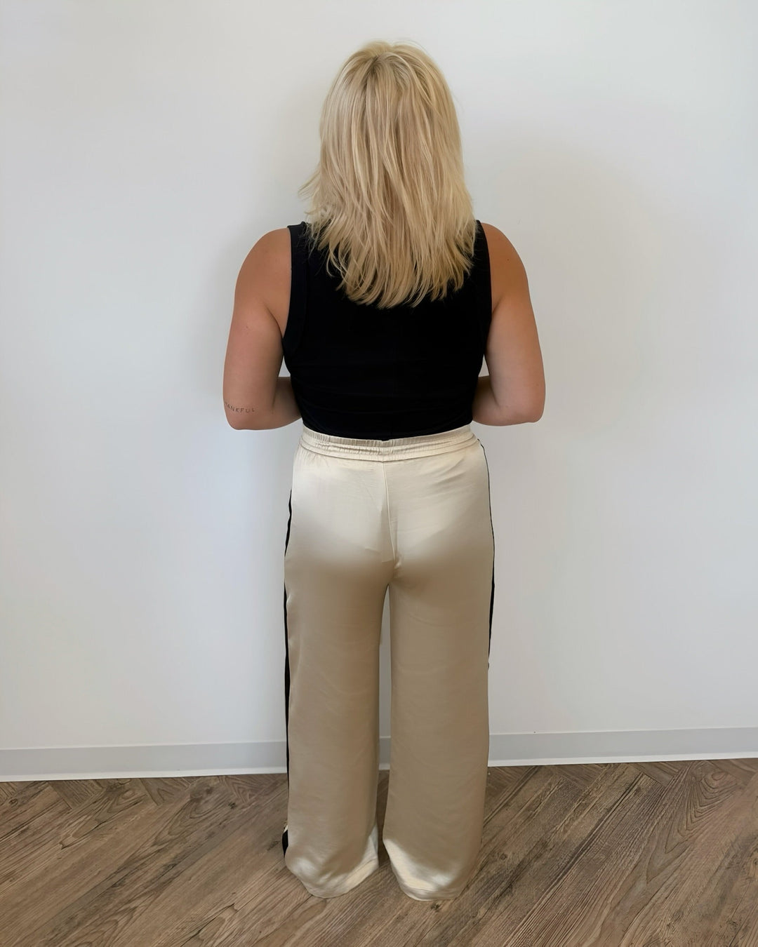 Tommie Pull - On Stripe PantPant