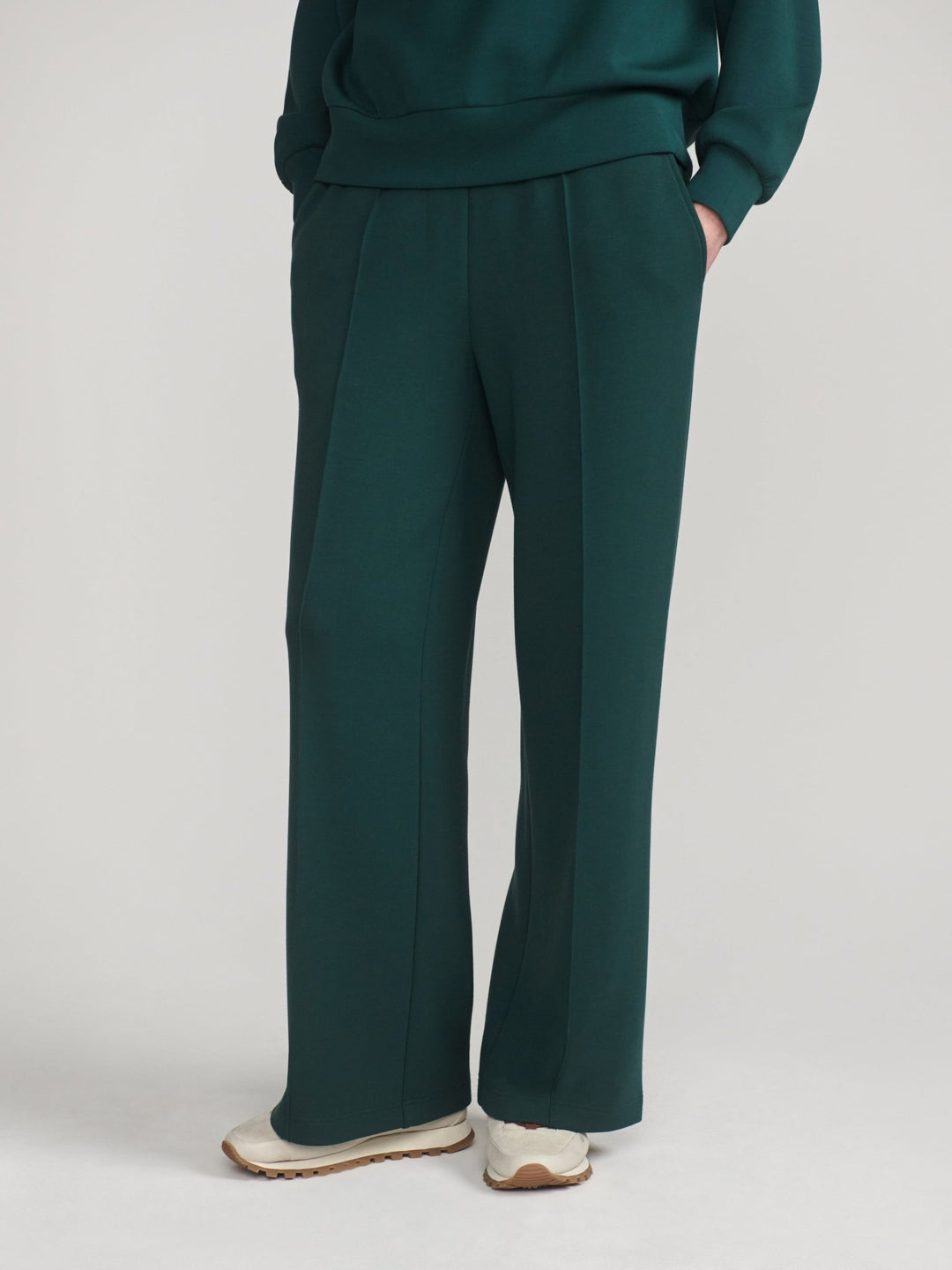 Varley The Wide Leg Pant with 30" Inseamlounge pant
