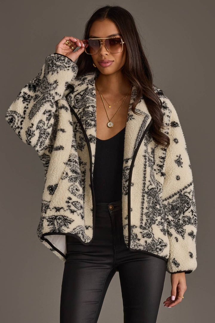 White &amp; Black Paisley Fleece CoatiganCoatiganCL-JK-1359