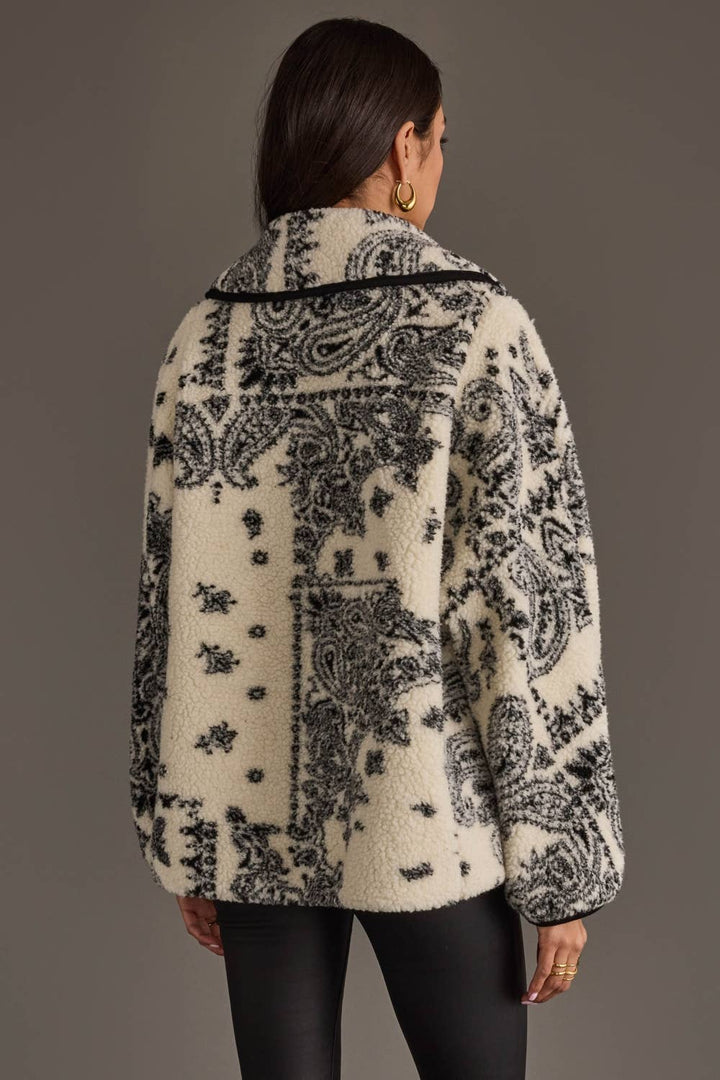 White &amp; Black Paisley Fleece CoatiganCoatiganCL-JK-1359