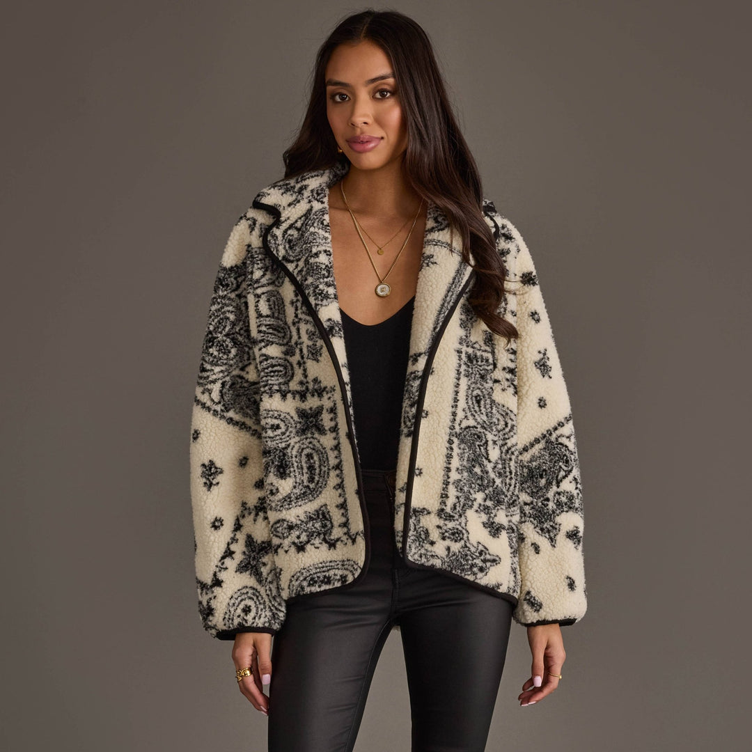 White &amp; Black Paisley Fleece CoatiganCoatiganCL-JK-1359