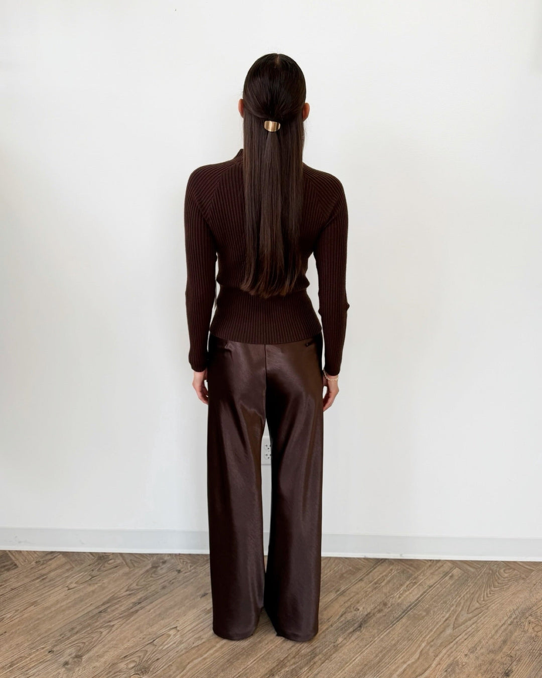 Yin Long Sleeve Ribbed Toplong sleeve top