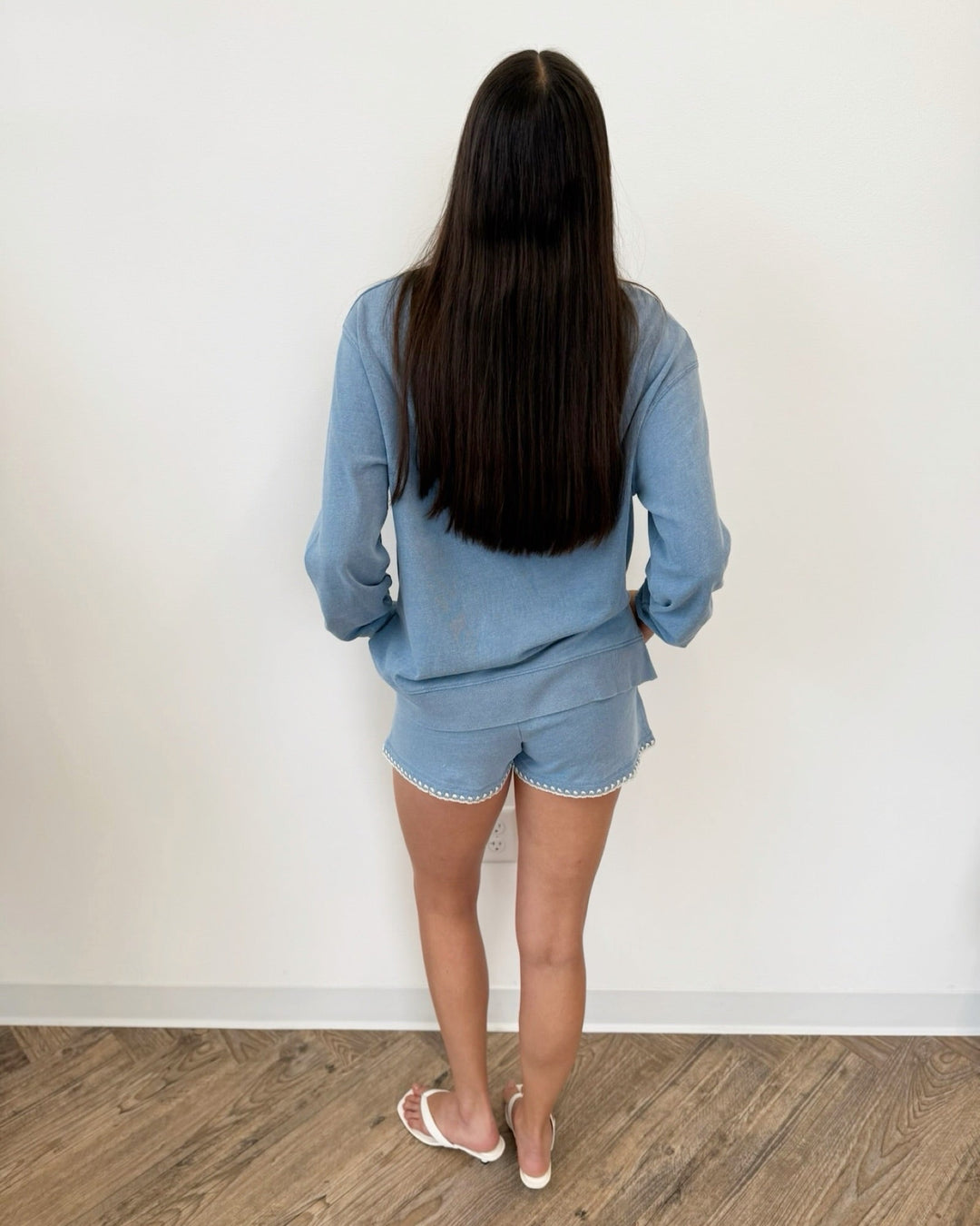 Z Supply Hunter Whipstitch Denim Shortpull on short