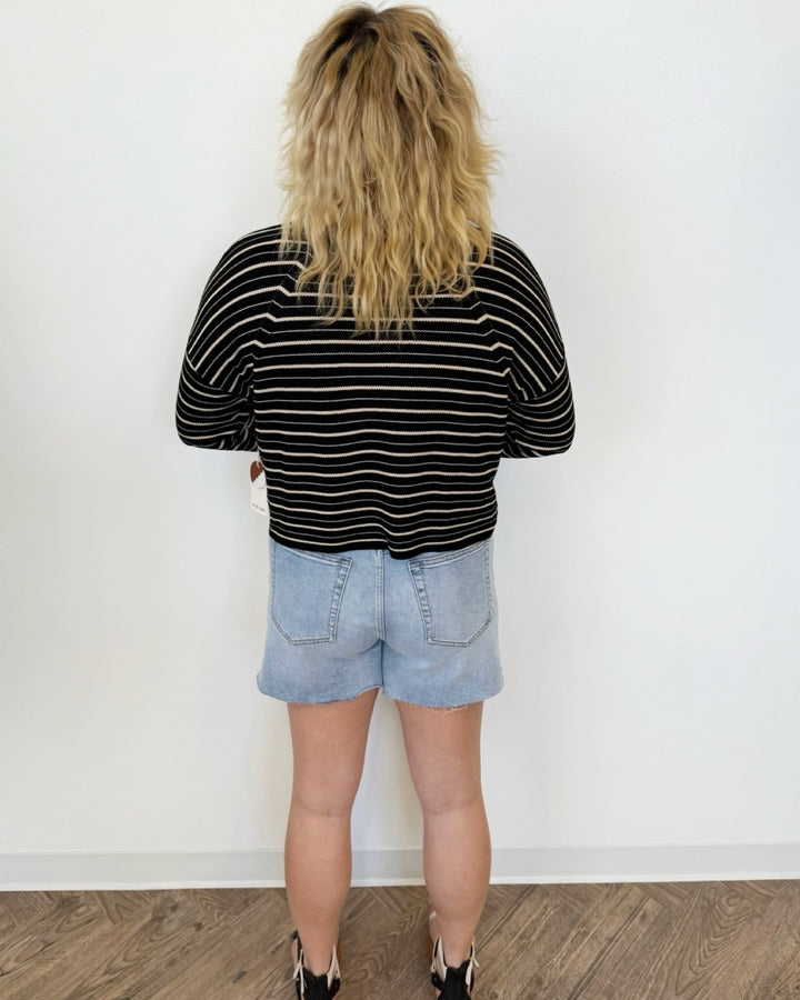 Z Supply Jonah Mid Rise Relaxed Shortdenim short