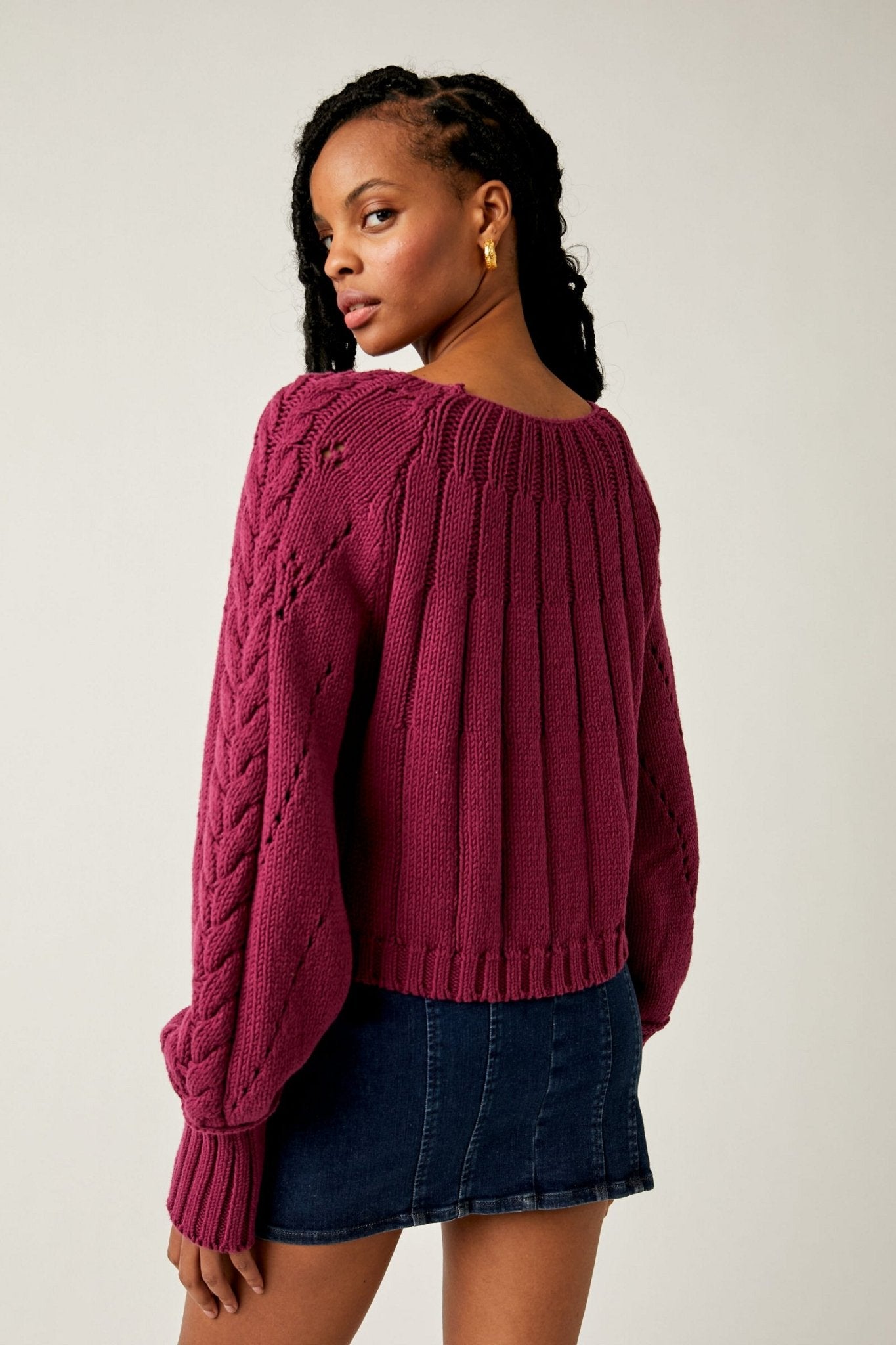 Burgundy hotsell pullover sweater