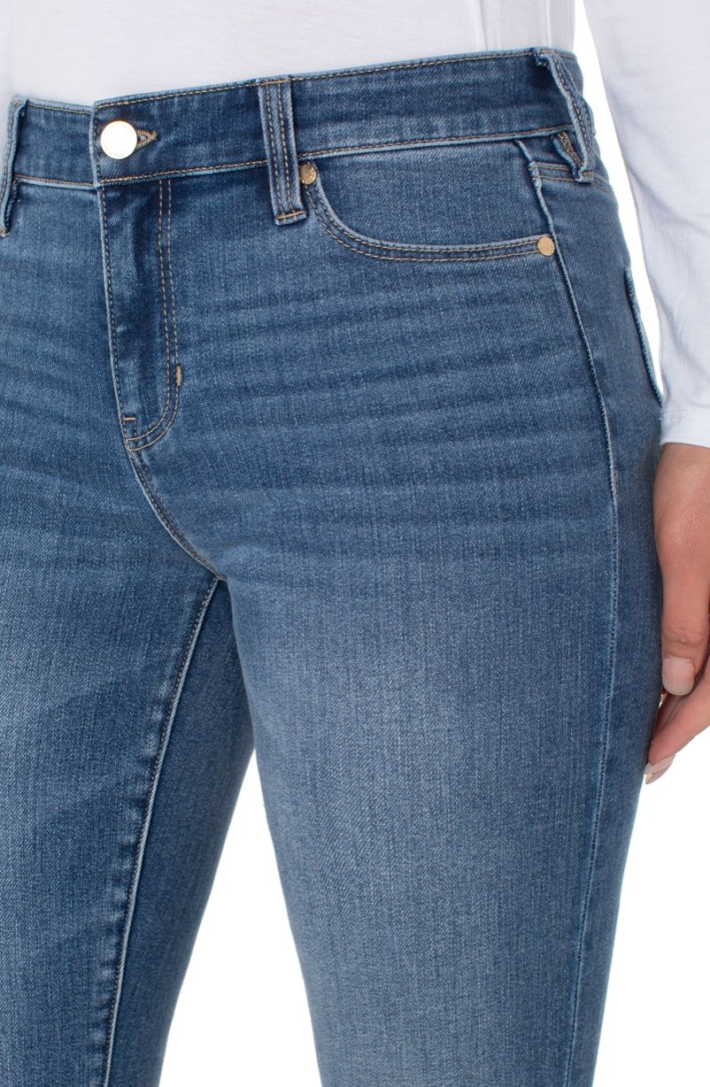Liverpool Hannah Crop Flare With Cut HemDenim Jeans