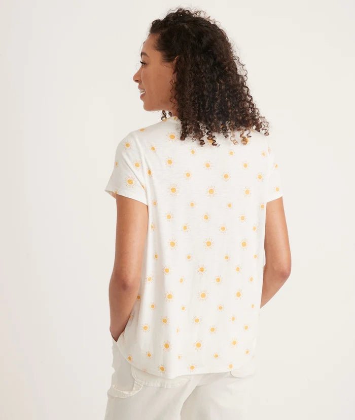 Marine Layer Swing Crew Tee in Gold Sun Printtee