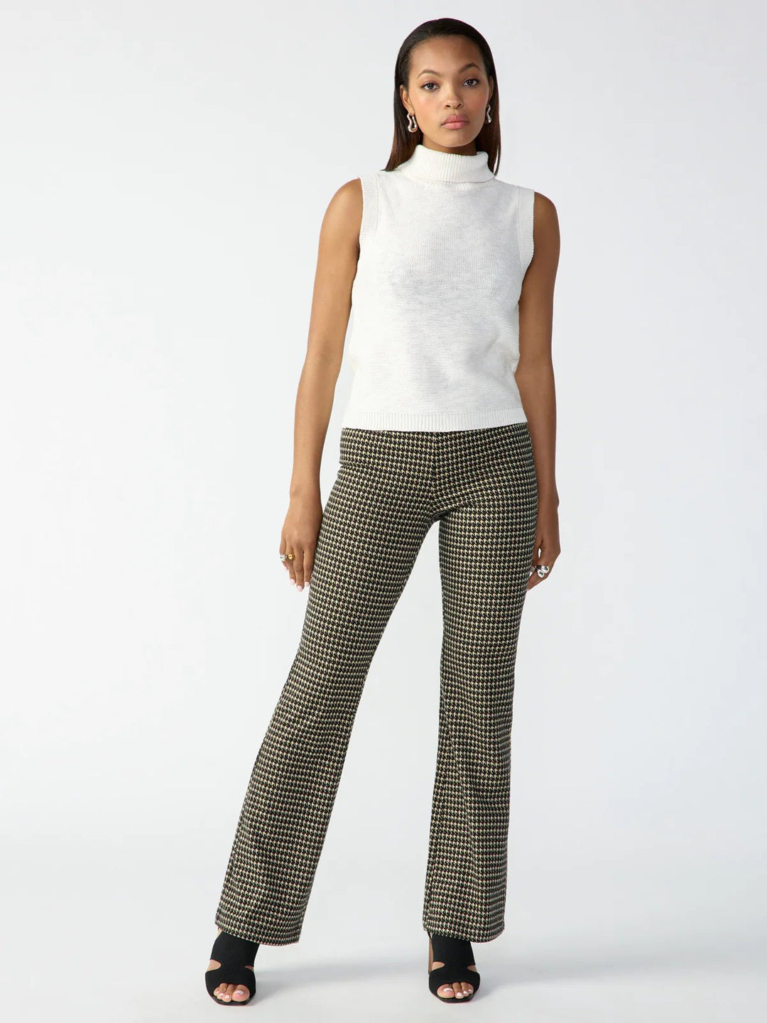 Sanctuary Filmore Semi High Rise Flare Legging Vanilla Mini HoundstoothFlare Pants